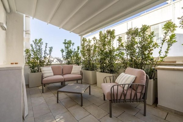 casa indipendente in vendita a Locorotondo