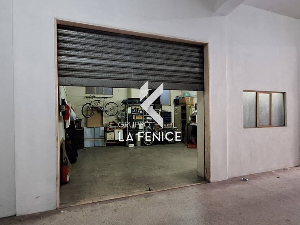 locale commerciale in vendita a Locorotondo