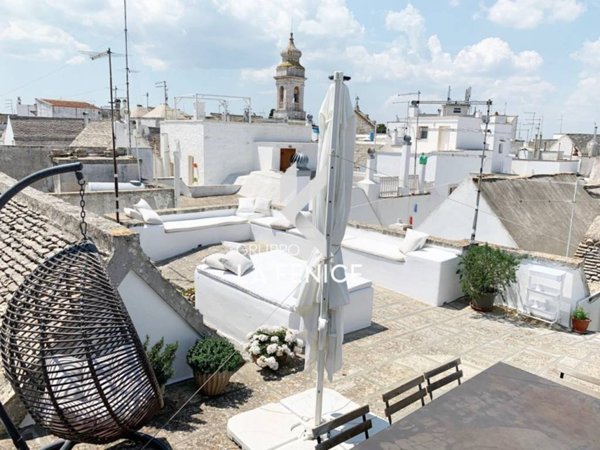 casa indipendente in vendita a Locorotondo