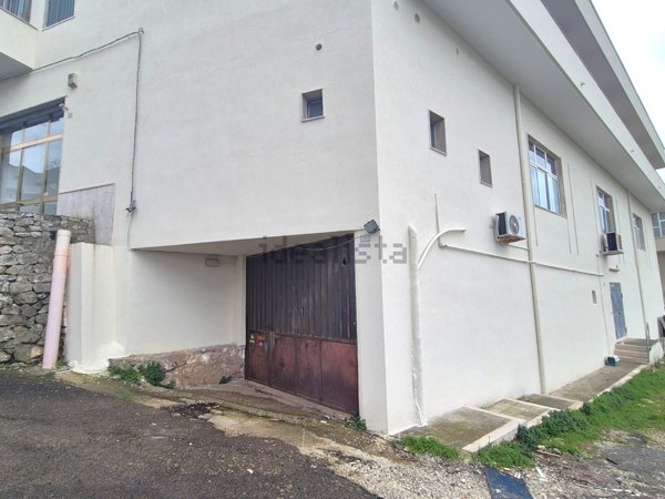 ufficio in vendita a Locorotondo