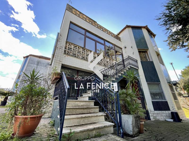 casa indipendente in vendita a Locorotondo in zona San Marco