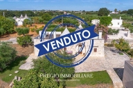 casa indipendente in vendita a Locorotondo