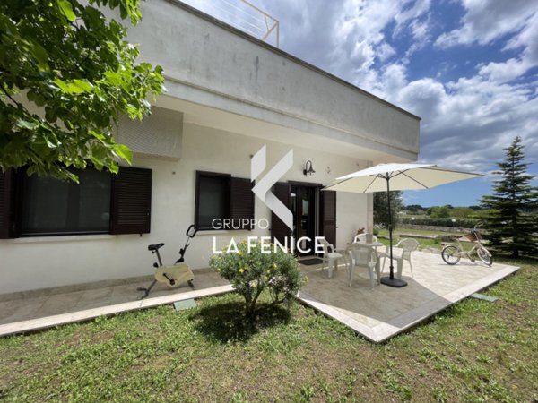 casa indipendente in vendita a Locorotondo