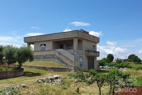 casa indipendente in vendita a Locorotondo