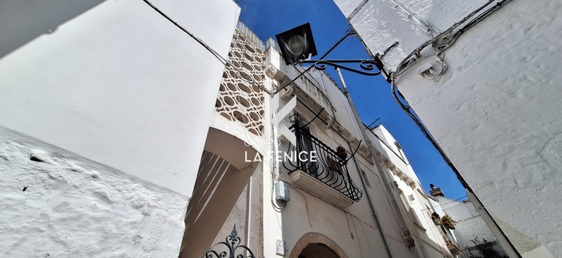 casa indipendente in vendita a Locorotondo