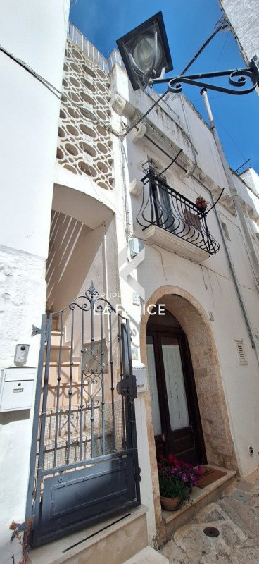 casa indipendente in vendita a Locorotondo