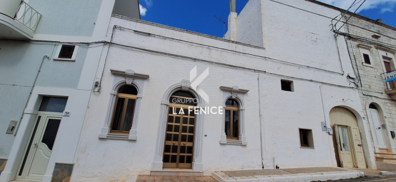 casa indipendente in vendita a Locorotondo in zona Trito