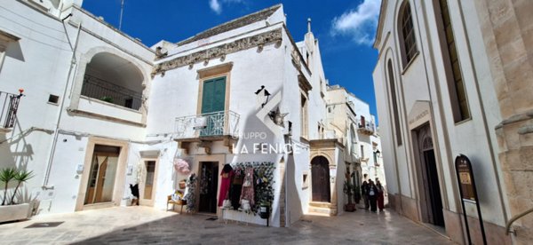 casa indipendente in vendita a Locorotondo