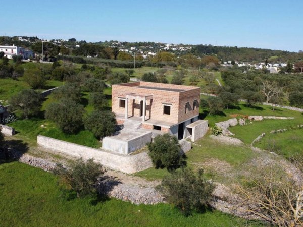 casa indipendente in vendita a Locorotondo in zona Tagaro
