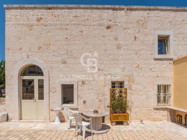 casa indipendente in vendita a Locorotondo