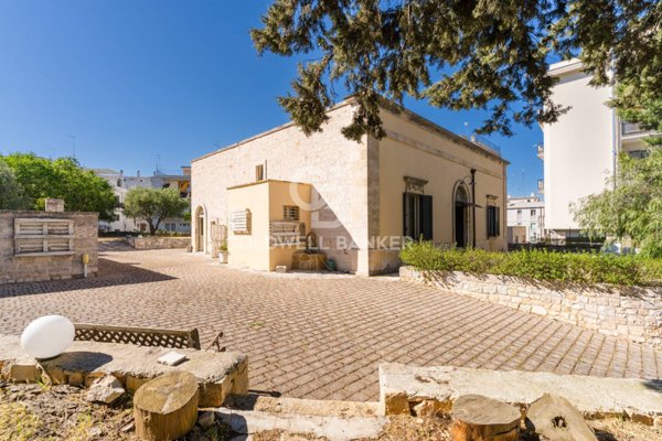 casa indipendente in vendita a Locorotondo