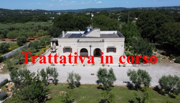 casa indipendente in vendita a Locorotondo