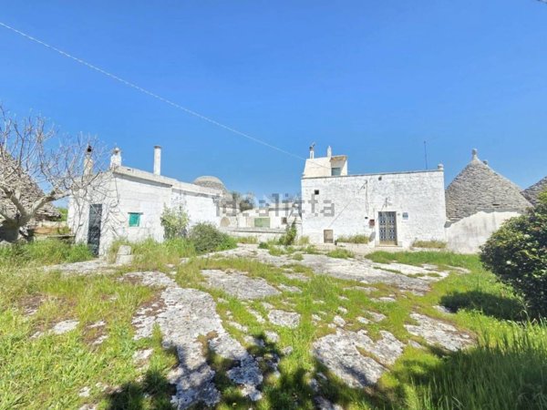 appartamento in vendita a Locorotondo in zona Tagaro