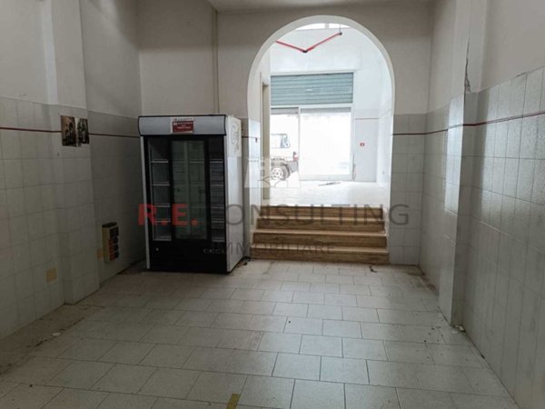 negozio in vendita a Locorotondo