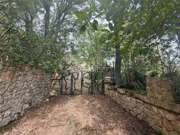 casa indipendente in vendita a Locorotondo