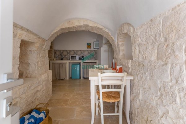 casa indipendente in vendita a Locorotondo