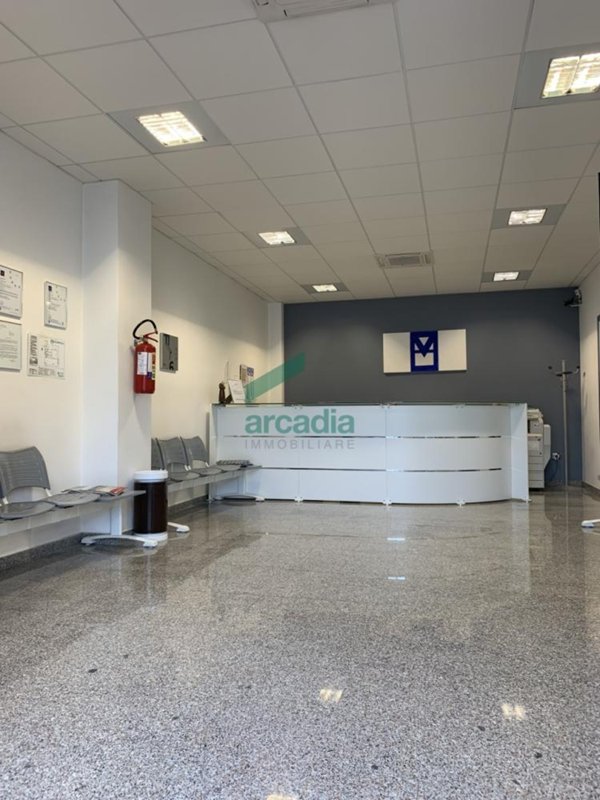 capannone in vendita a Modugno
