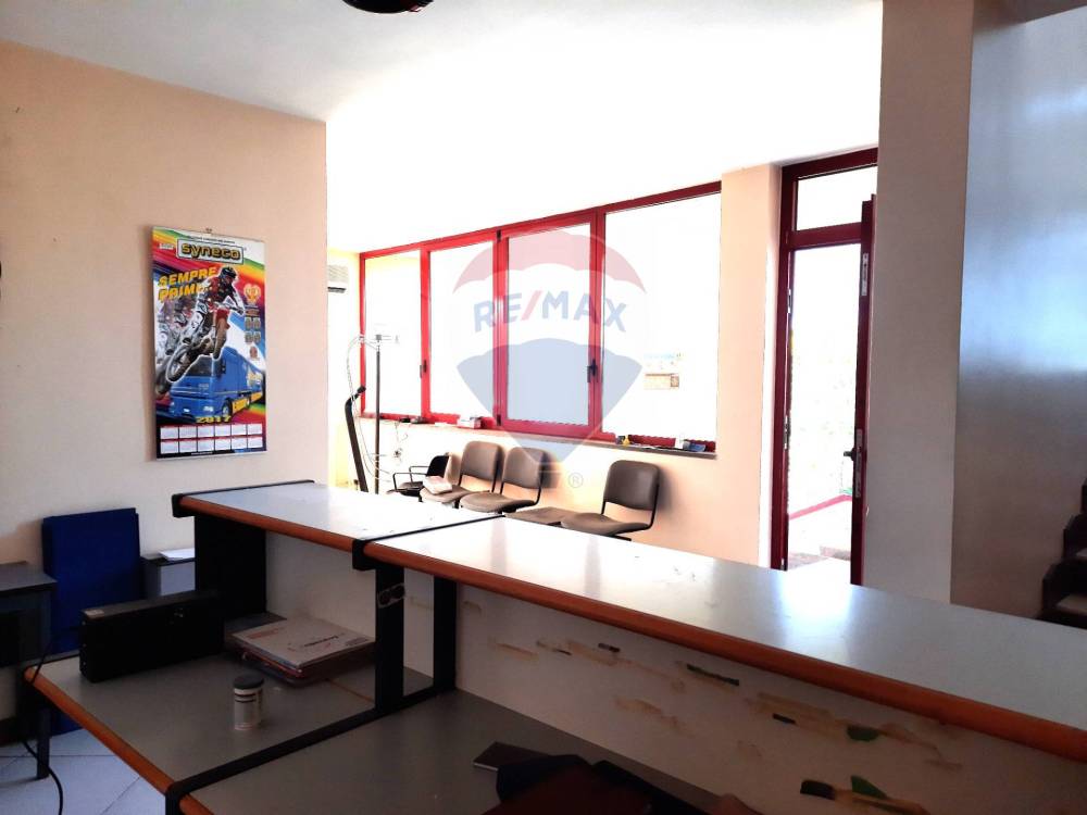 ufficio in vendita a Modugno