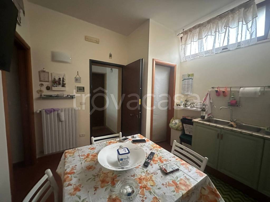 casa indipendente in vendita a Modugno