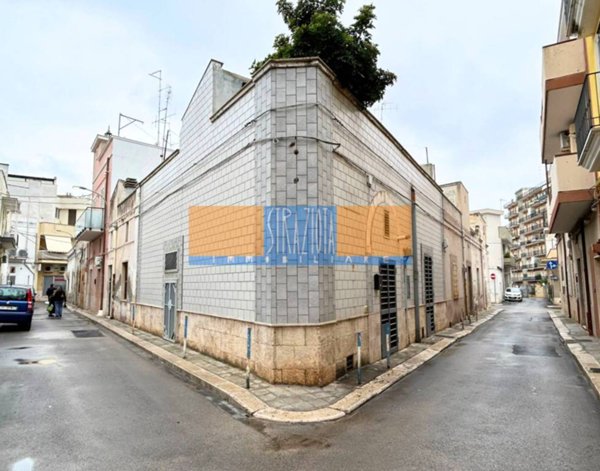 casa indipendente in vendita a Modugno