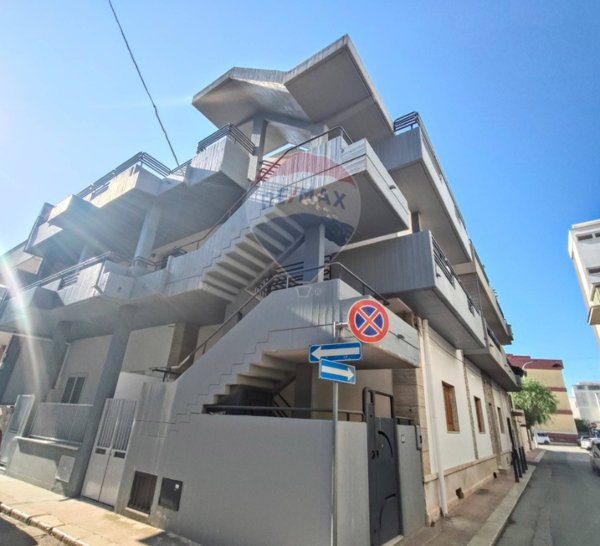 casa indipendente in vendita a Modugno