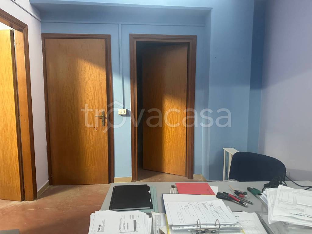 locale commerciale in vendita a Modugno