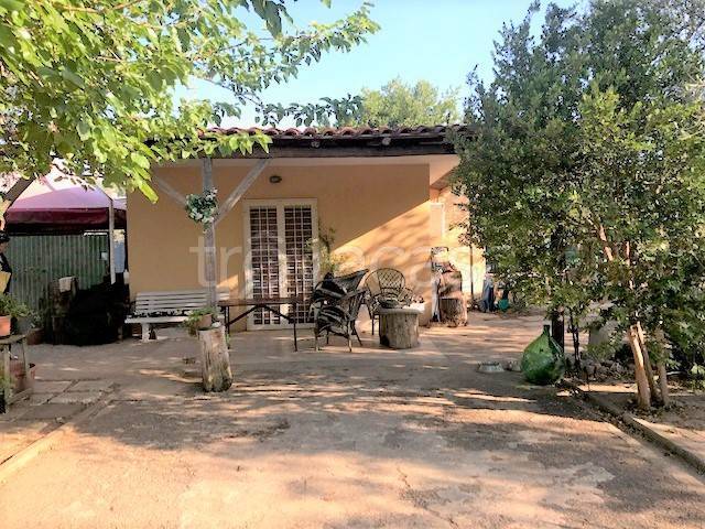 casa indipendente in vendita a Modugno