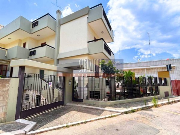 casa indipendente in vendita a Modugno