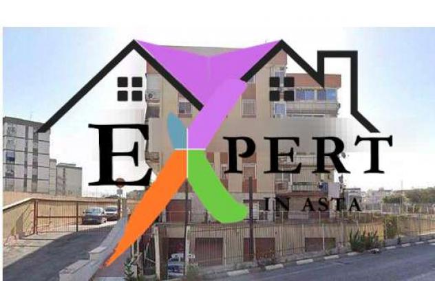 locale commerciale in vendita a Modugno