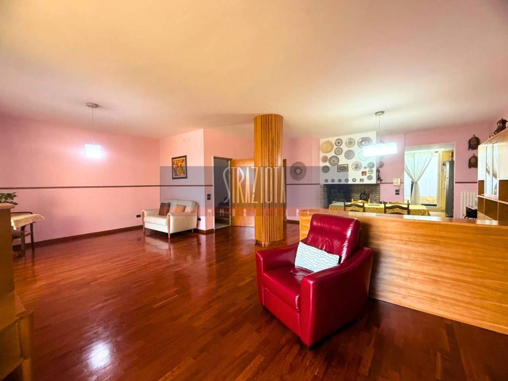 casa indipendente in vendita a Modugno