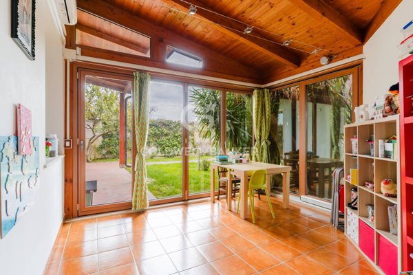 casa indipendente in vendita a Modugno