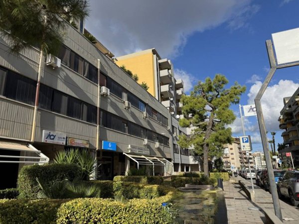 ufficio in vendita a Modugno