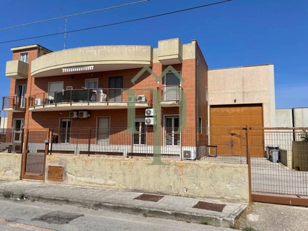 capannone in vendita a Modugno