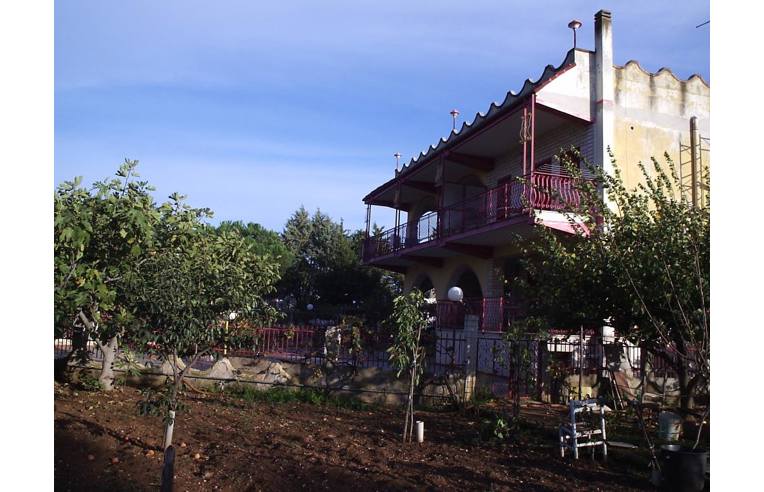 casa indipendente in vendita a Modugno