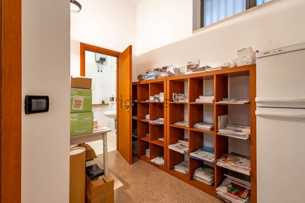 ufficio in vendita a Modugno