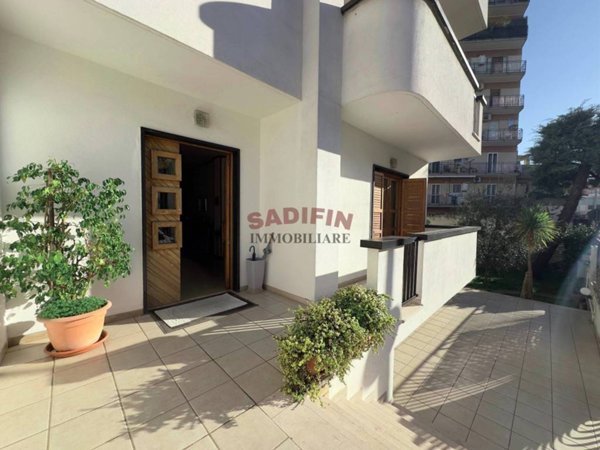 casa indipendente in vendita a Modugno