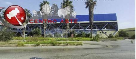 locale commerciale in vendita a Modugno