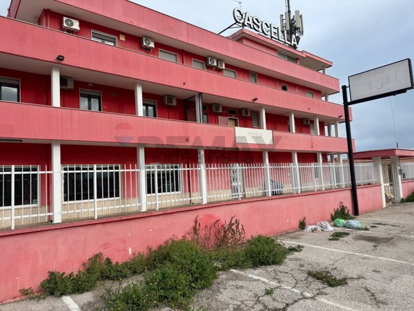 appartamento in vendita a Modugno in zona Capo Scardicchio