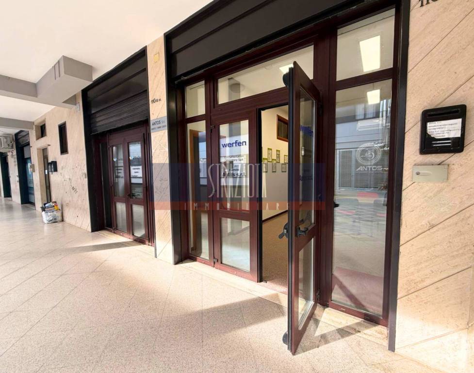 ufficio in vendita a Modugno