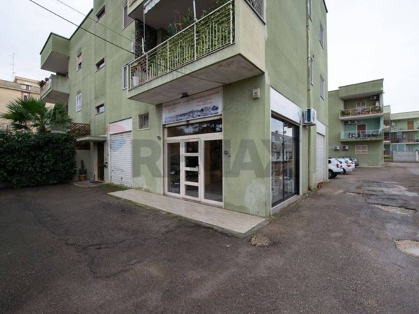 negozio in vendita a Modugno