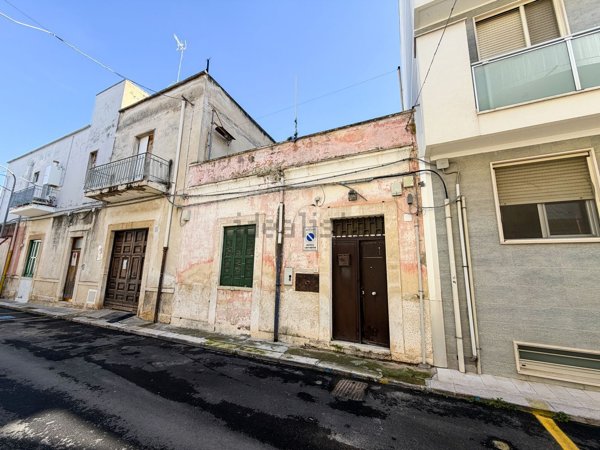 casa indipendente in vendita a Modugno