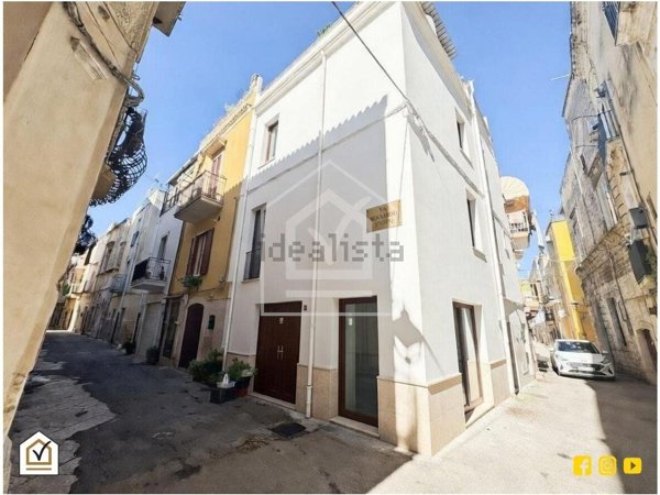 casa indipendente in vendita a Modugno