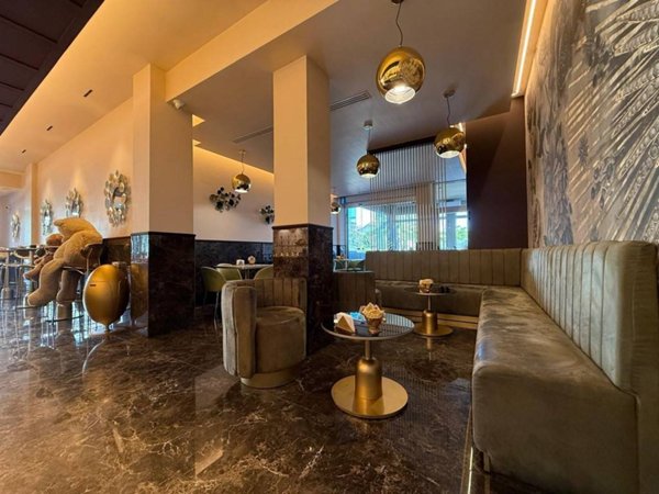 negozio in vendita a Modugno