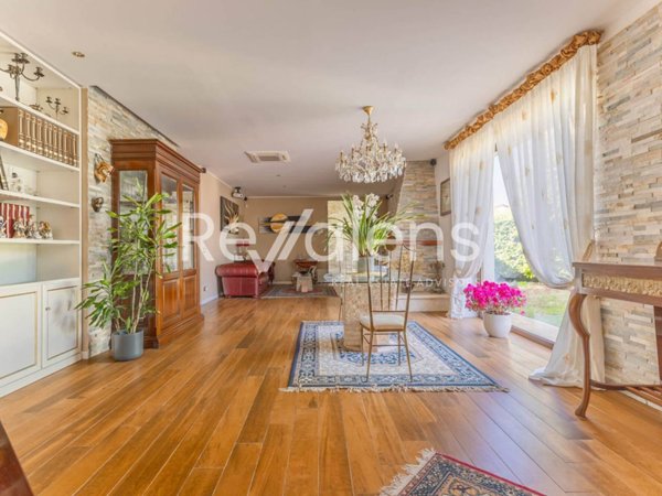 casa indipendente in vendita a Modugno