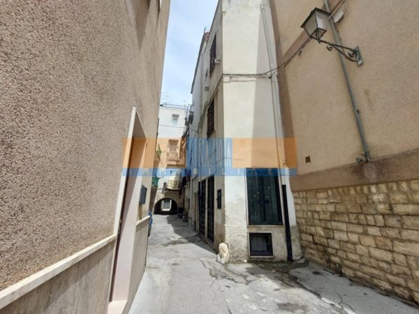 casa indipendente in vendita a Modugno