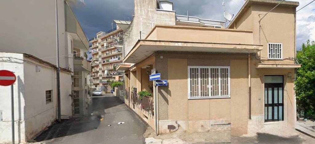 casa indipendente in vendita a Modugno