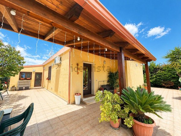 casa indipendente in vendita a Modugno