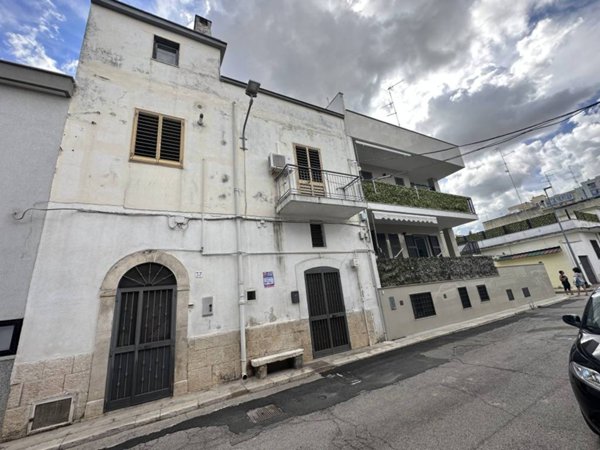 casa indipendente in vendita a Modugno