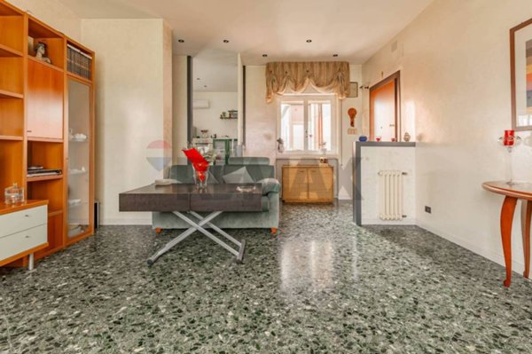 appartamento in vendita a Modugno in zona Capo Scardicchio