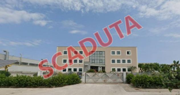 locale commerciale in vendita a Modugno